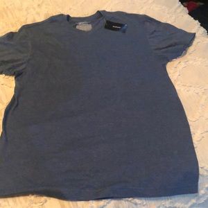 Brand new Mens small b-neck Alfani T-shirt
